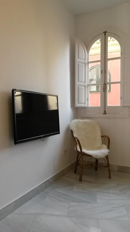 Apartment Almirante Hoyos Iv Sevilla